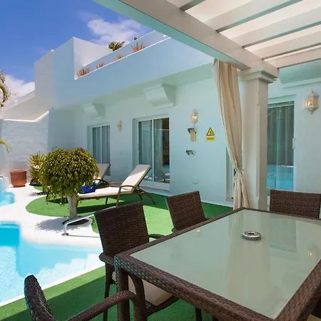 82 * Corralejo